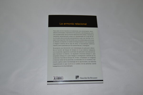 Libro La armonía relacional : Aplicaciones de la caja de arena a la traumaterapia. - Imagen 3